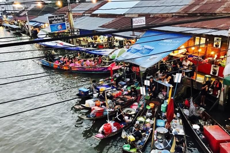 Risky Market & Amphawa Floating Market Day Trip From Bangkok