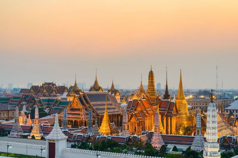 Bangkok Canal & Grand Palace Tour