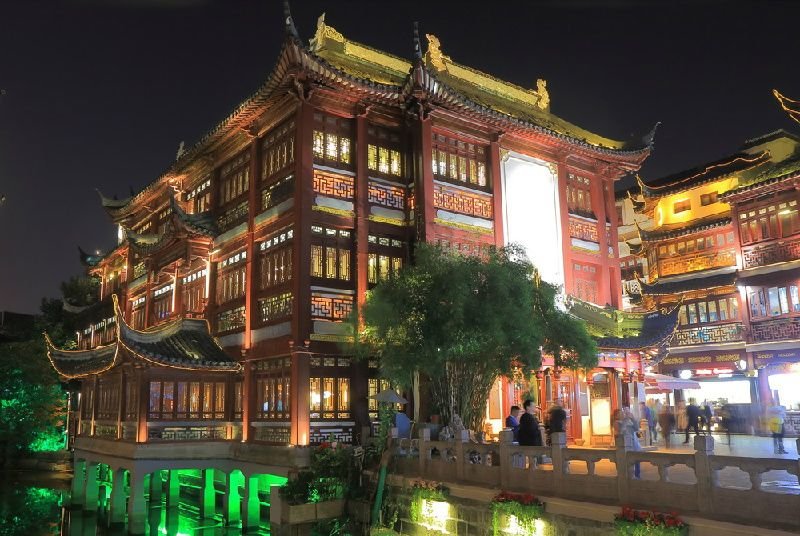 7-Day Small Group China Tour Package With Flights: Beijing - Xi'an - Shanghai