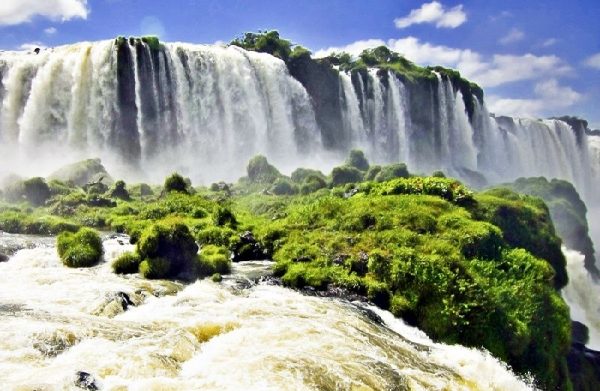 Iguazu Falls Tour From Puerto Iguazu with Boat Ride: Argentina Side
