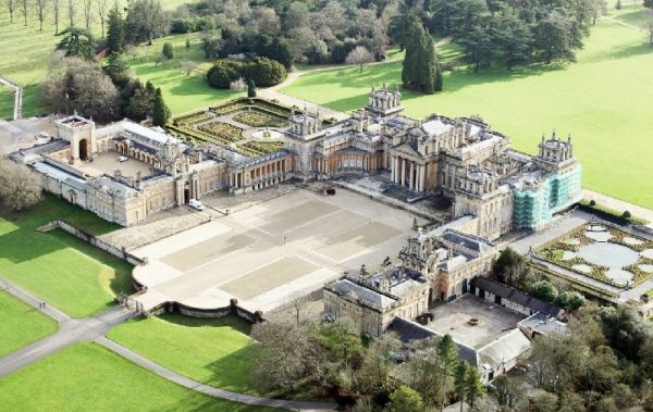 Blenheim Palace and The Cotswolds Day Trip from London