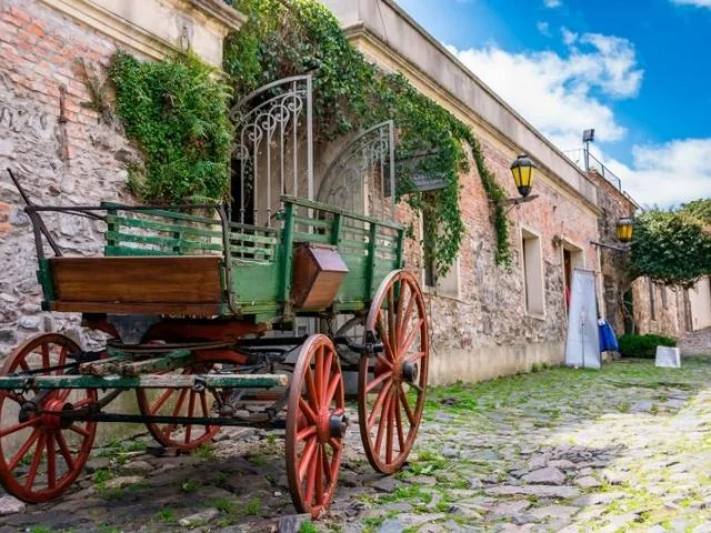 Colonia City Tour from Buenos Aires