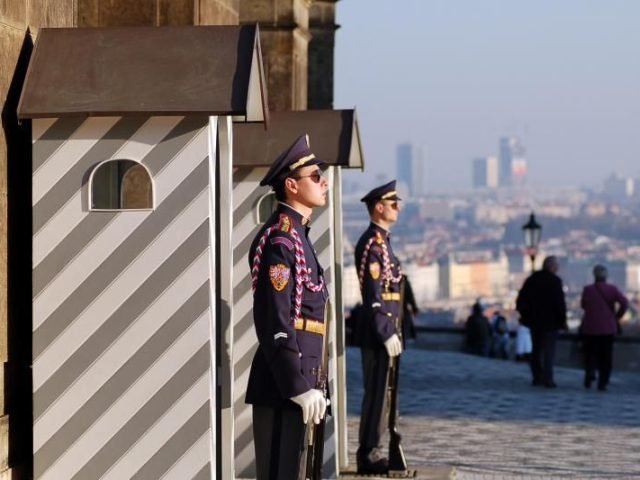 Prague Castle In-Depth Tour