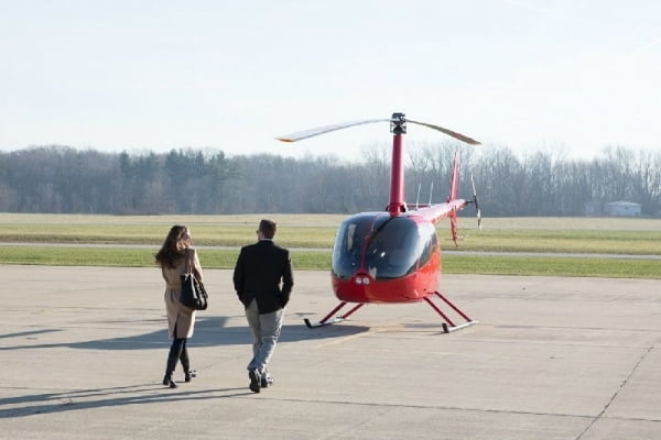 Chicago Private Helicopter Tour 45-Minute for 1-3 People