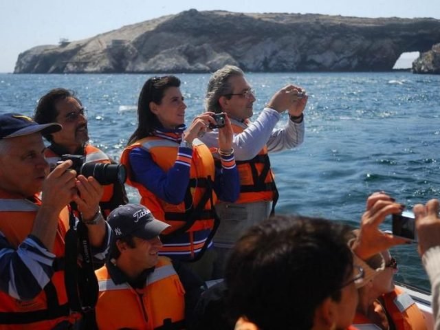 3-Day Nasca Lines and Ballestas Islands Tour From Lima