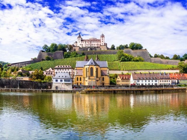 8-Day Central and Western Europe Holiday: Prague to Paris