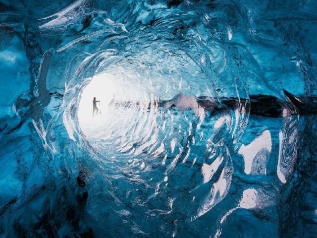 2-Day Ice Cave Tour: Iceland South Shore Waterfalls and Jokulsarlon Glacier Lagoon