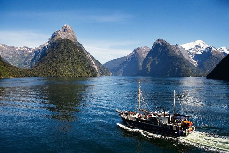 7-Day South Island Coastal Tour