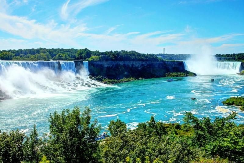 Niagara Falls Tour From Toronto with Wine Tasting