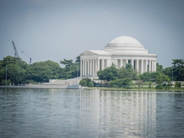 Discover DC Tour