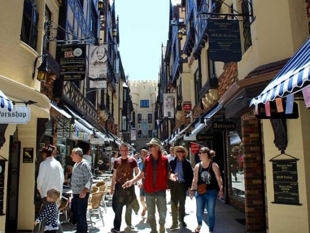 Explore Perth Walking Tour