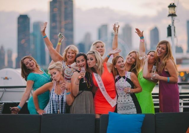 3-Hour Spirit of Chicago Dinner Cruise