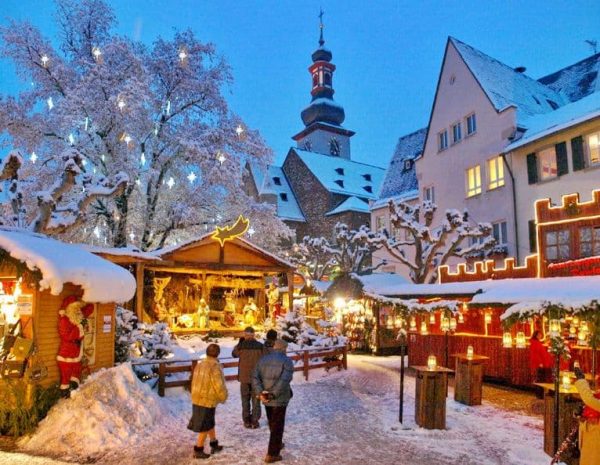 Rudesheim Christmas Market Tour from Frankfurt with Dinner