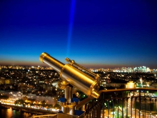 Paris Night Tour with Eiffel Tower Tickets and Seine River Cruise