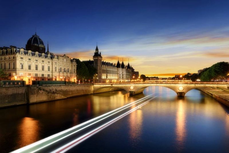Seine River Cruise and Paris Night Tour