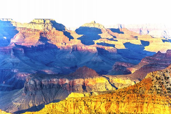 5-Day Grand Canyon, Antelope Canyon and Las Vegas Bus Tour With Choice of Californian Theme Parks
