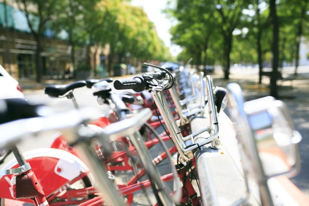 How to move around Barcelona?