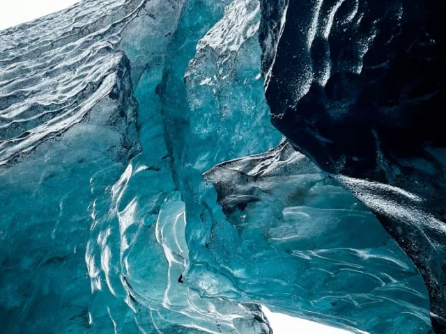 Vatnajokull Ice Caves