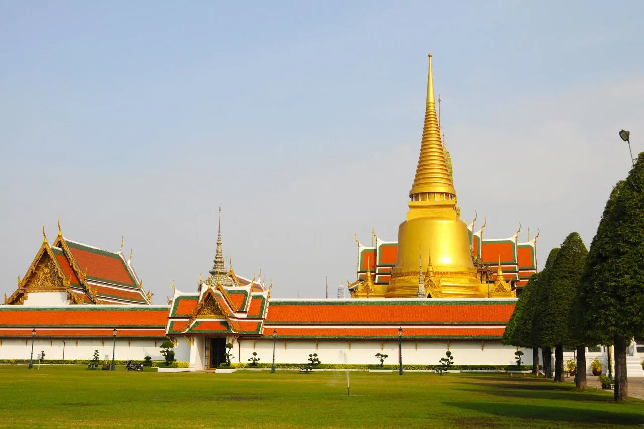 Wat Phra Kaeo (Temple of Emerald Buddha)