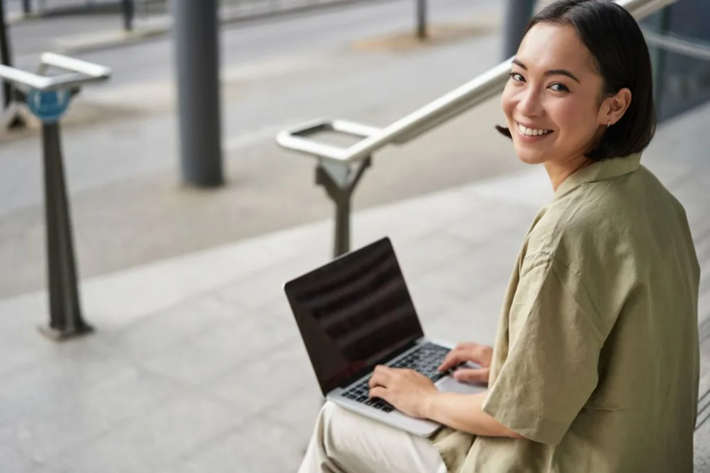 What jobs pay you to travel?