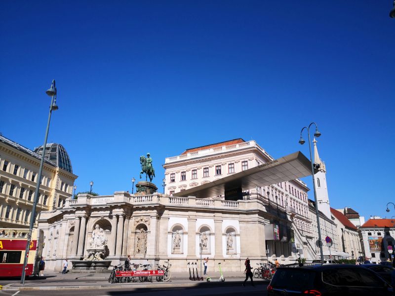 What is the best time to visit Vienna?