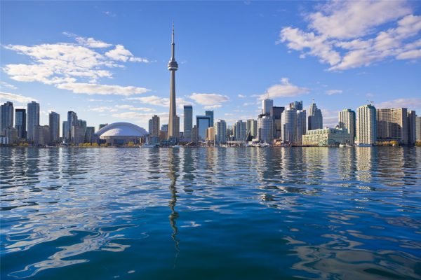 8-Day Standard US, Canada Bus Tour: Boston, New York City, Philadelphia, Washington D.C., Niagara Falls