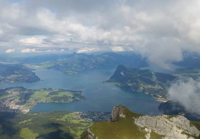 Travel through Switzerland by train - 10 days trip