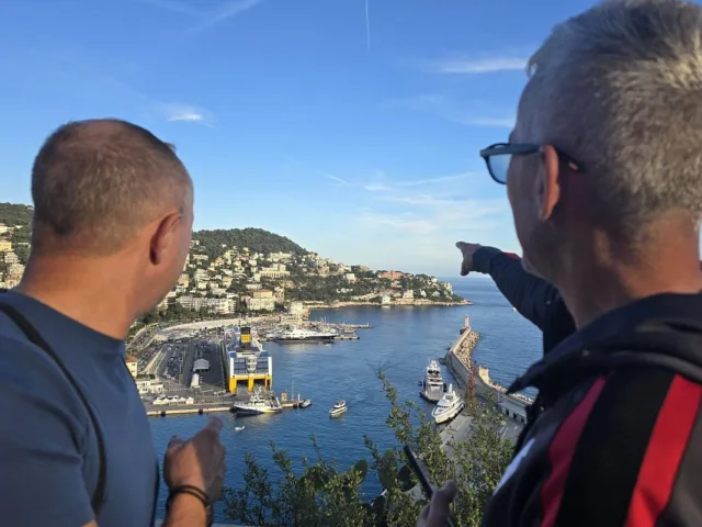Fun, interactive and autonomous tour of Nice solo or as a team
